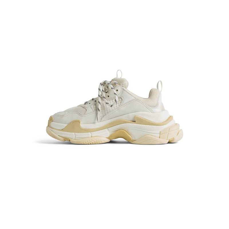 Womens Triple S Sneaker in White - Image 5