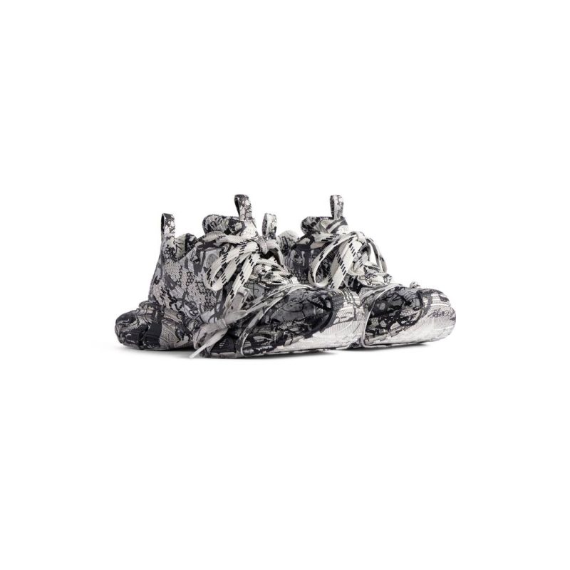 Mens 3xl Extreme Graffiti Sneaker  in White/black - Image 2