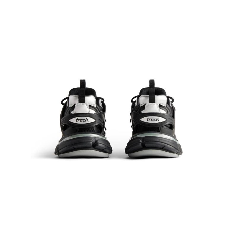 Mens Track Sneaker in Black/silver - Image 6