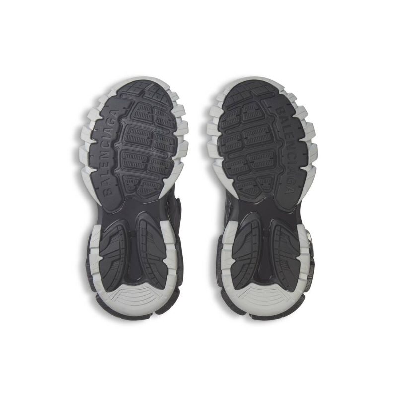 Mens Track Sneaker in Black/silver - Image 8