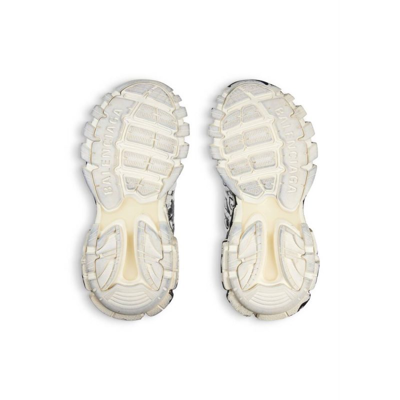 Mens Track Graffiti Sneaker  in White/black - Image 8