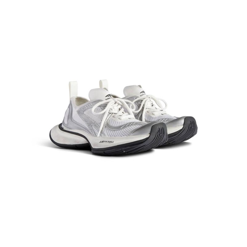 Womens Circuit Sneaker  in White/silver - Image 2