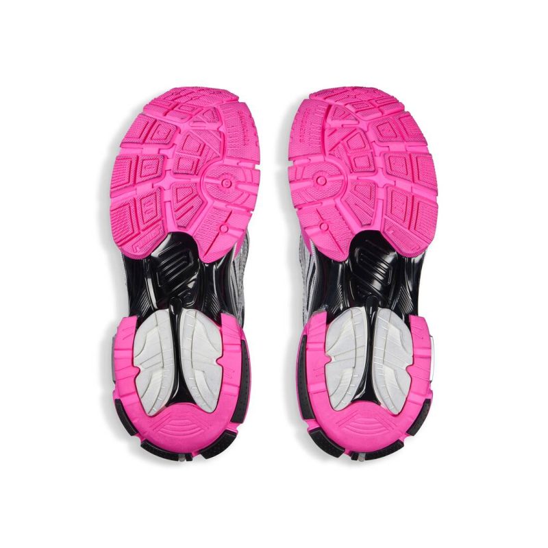Womens Runner Sneaker in Silver/black/neon-pink - Image 8