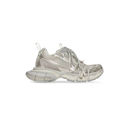 Womens 3xl Sneaker  in Off White