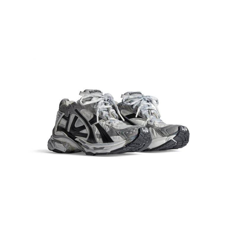 Womens Runner Sneaker in Grey - Image 2