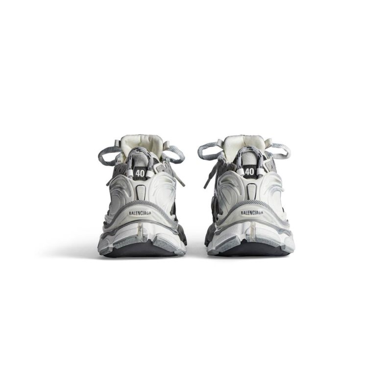 Womens Runner Sneaker in Grey - Image 6