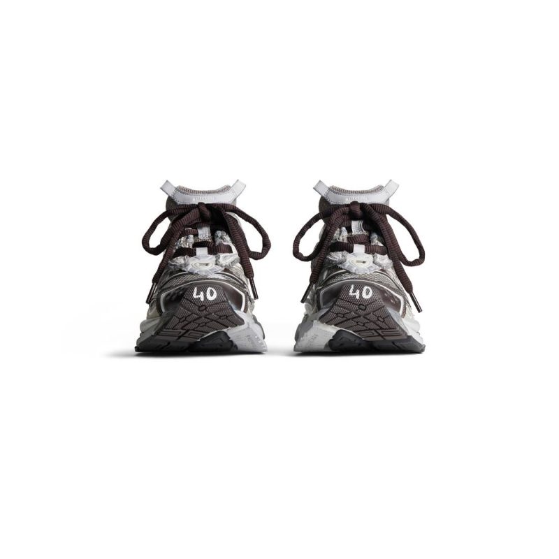 Mens Runner 2.0 Sneaker  in Beige - Image 4