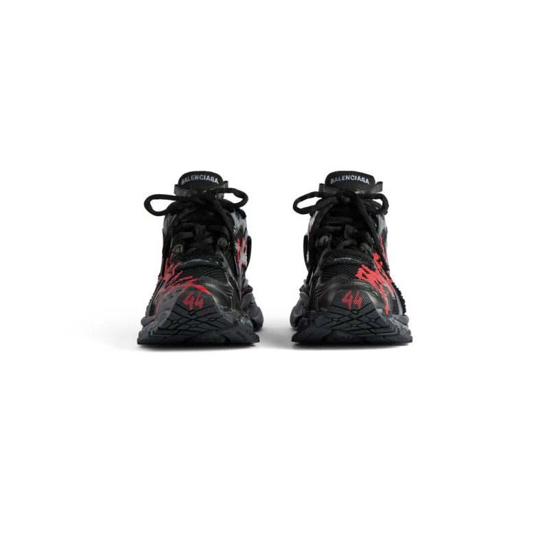 Mens Runner Graffiti Sneaker in Black - Image 4