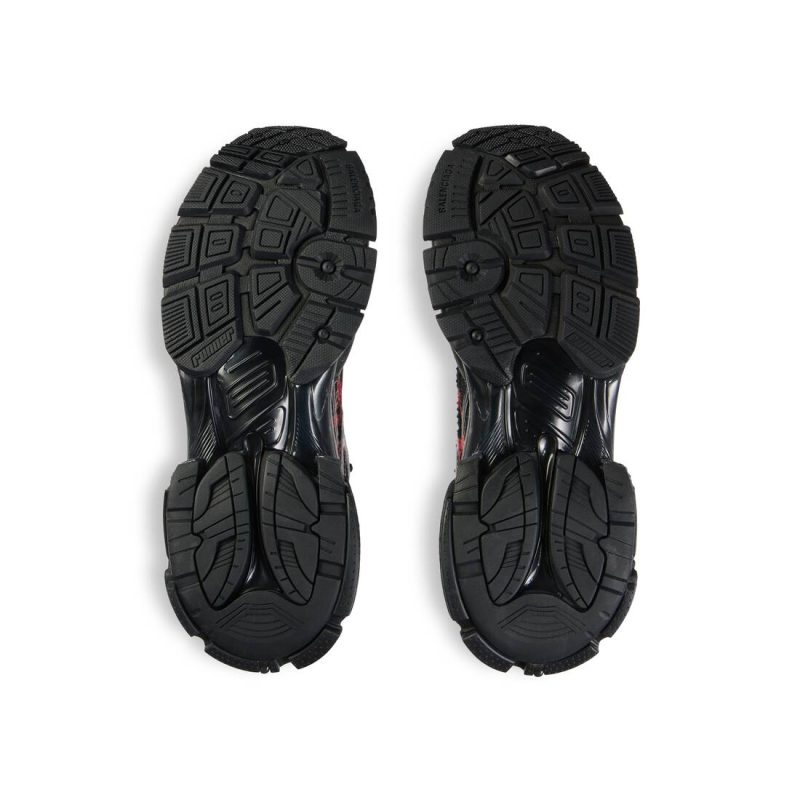 Mens Runner Graffiti Sneaker in Black - Image 8