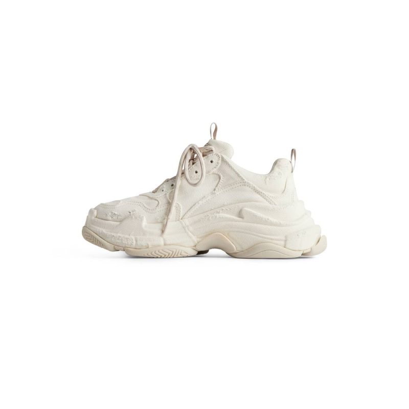 Womens Triple S Sneaker  in Beige - Image 5