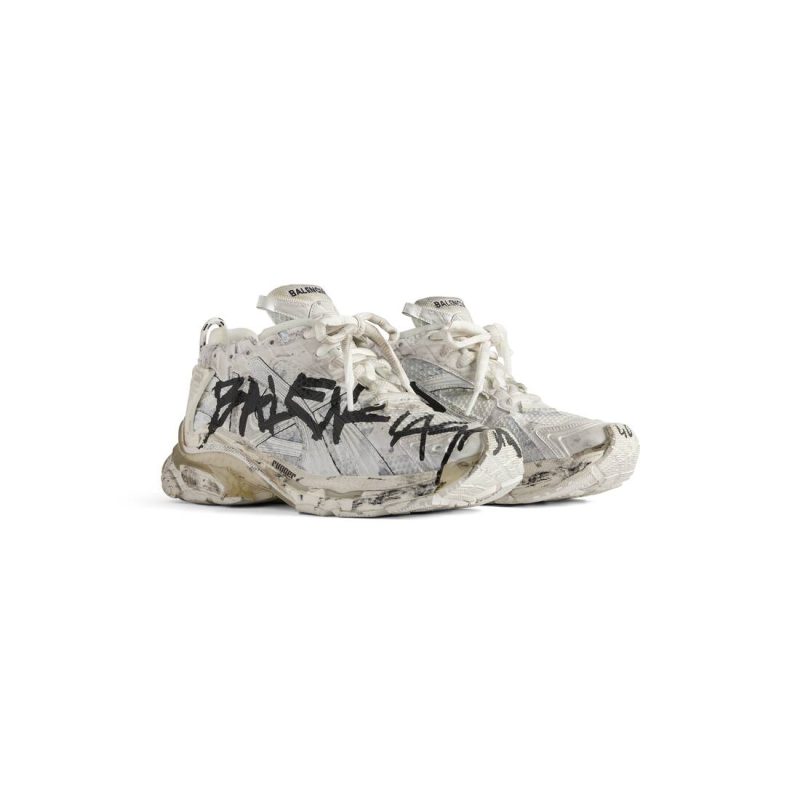 Mens Runner Graffiti Sneaker in White - Image 2