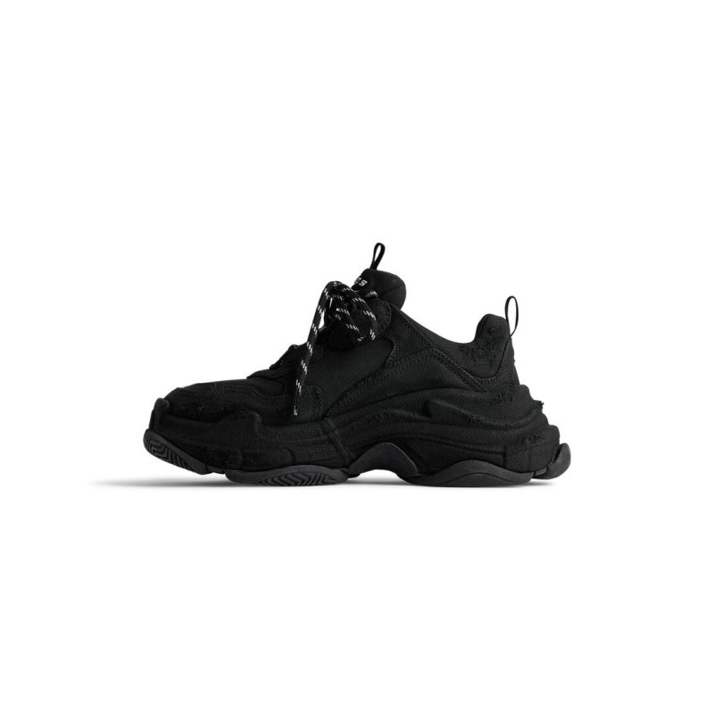 Womens Triple S Sneaker  in Black - Image 5