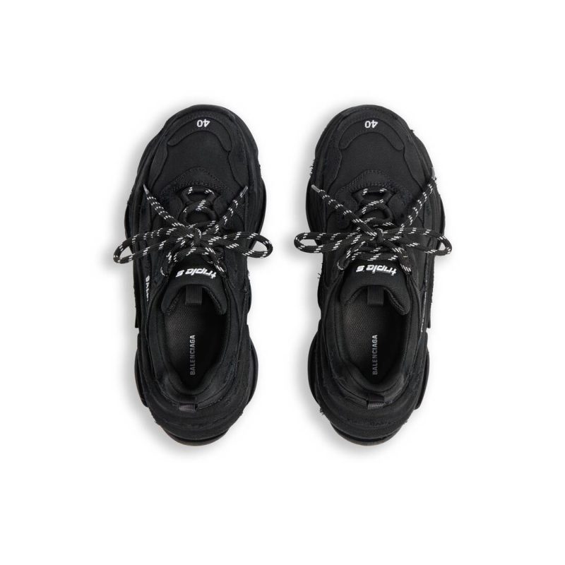 Womens Triple S Sneaker  in Black - Image 7