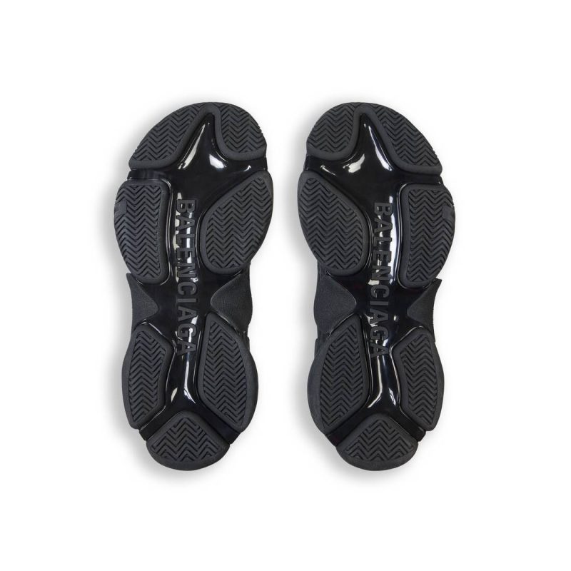 Womens Triple S Sneaker  in Black - Image 8