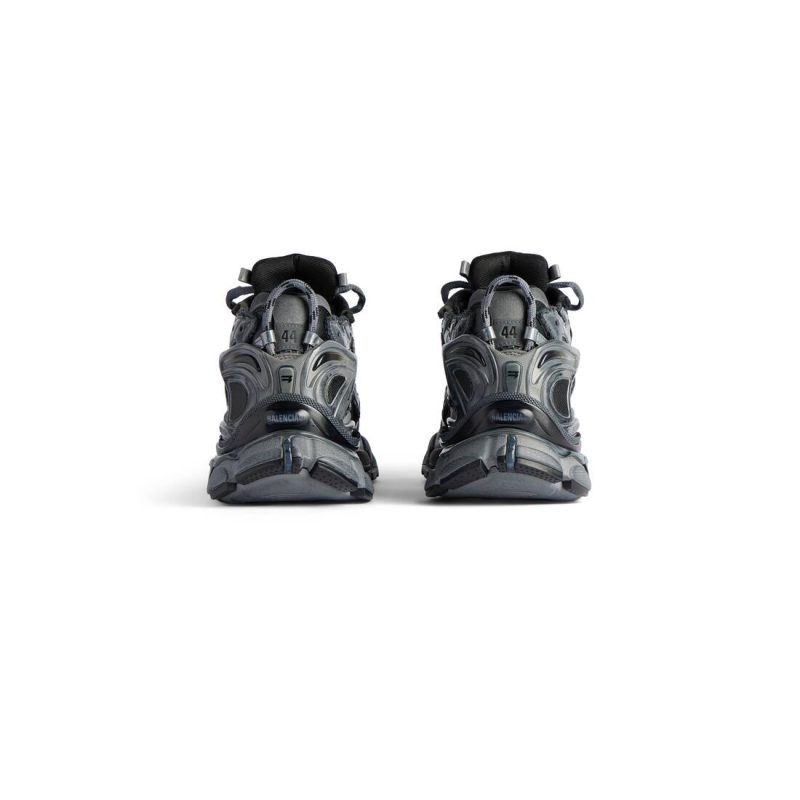 Mens Runner Sneaker in Dark Grey - Image 6