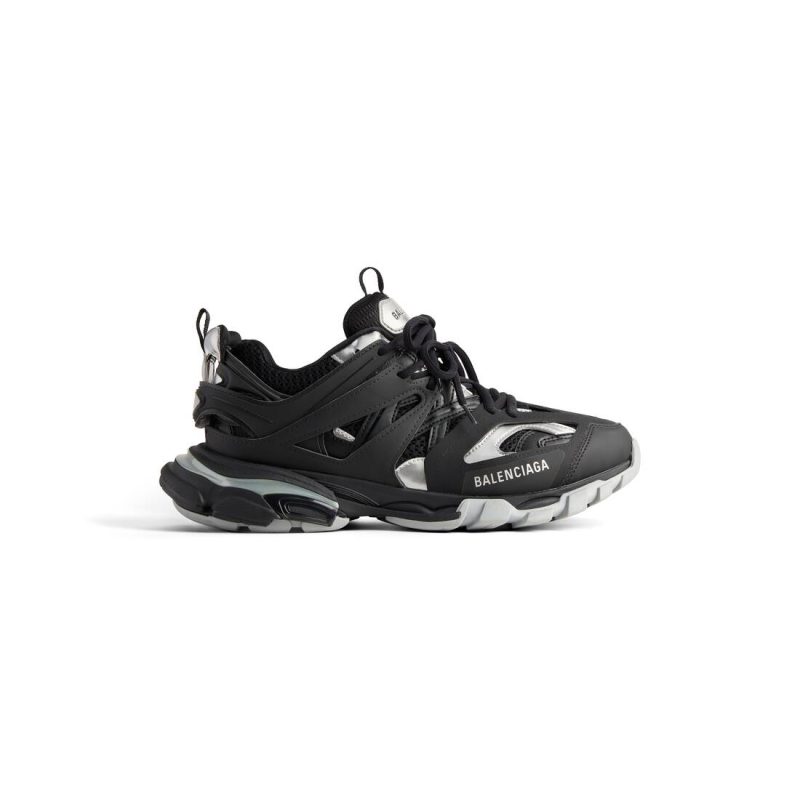 Womens Track Sneaker  in Black/silver