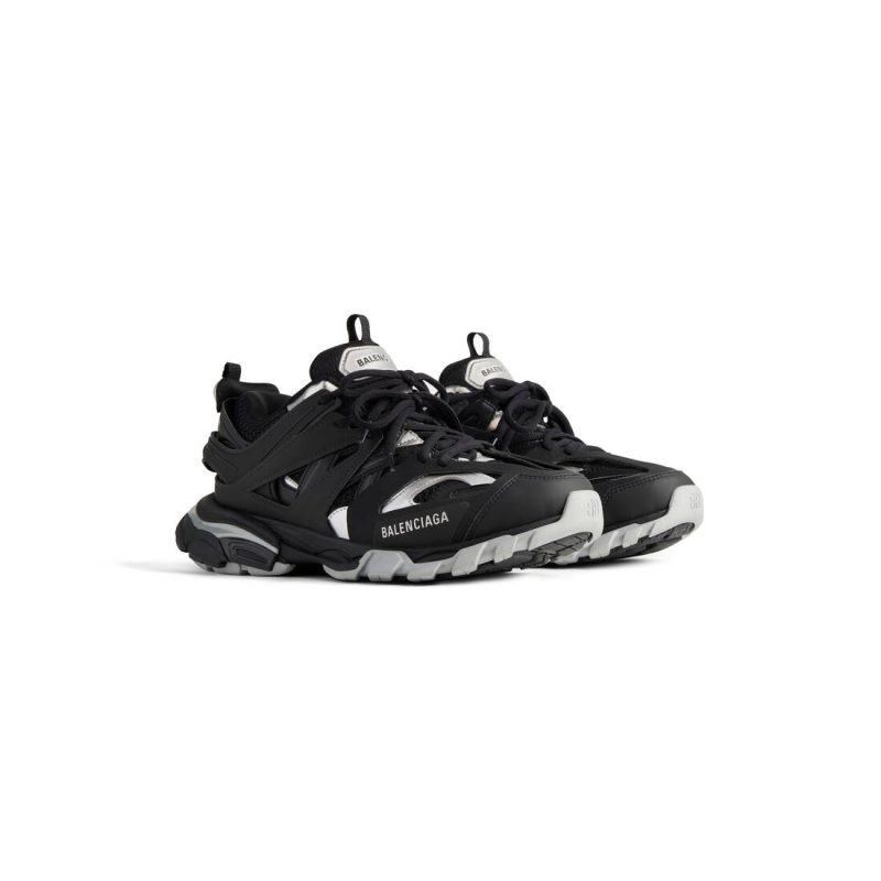 Womens Track Sneaker  in Black/silver - Image 2