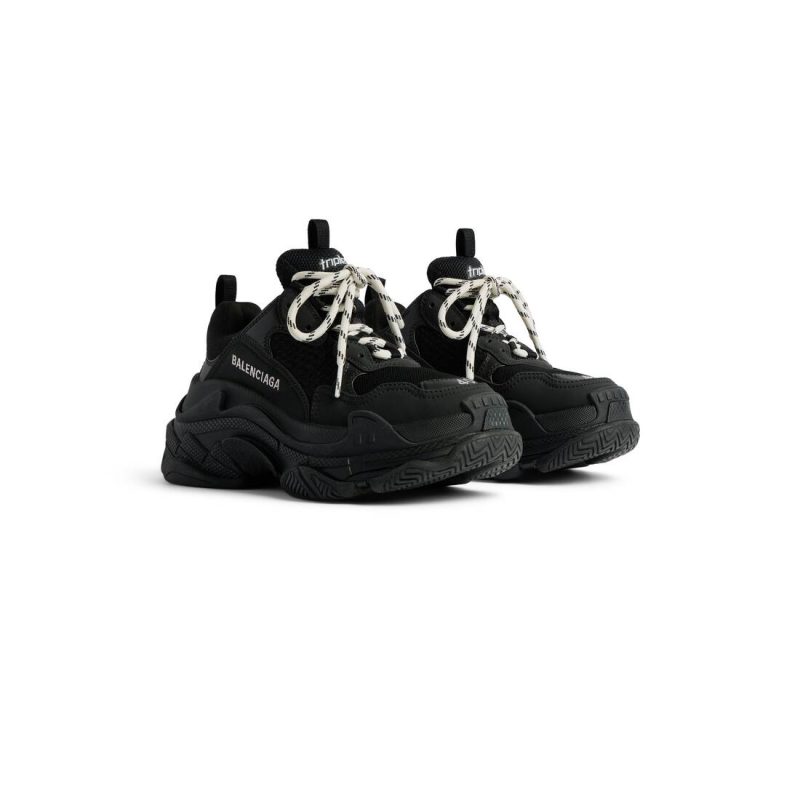 Mens Triple S Sneaker in Black - Image 2