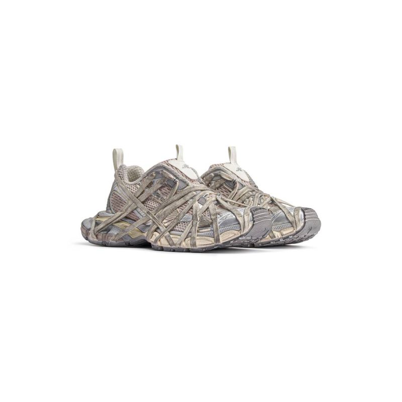 Womens 3xl Extreme Lace Sneaker  in Light Beige - Image 2