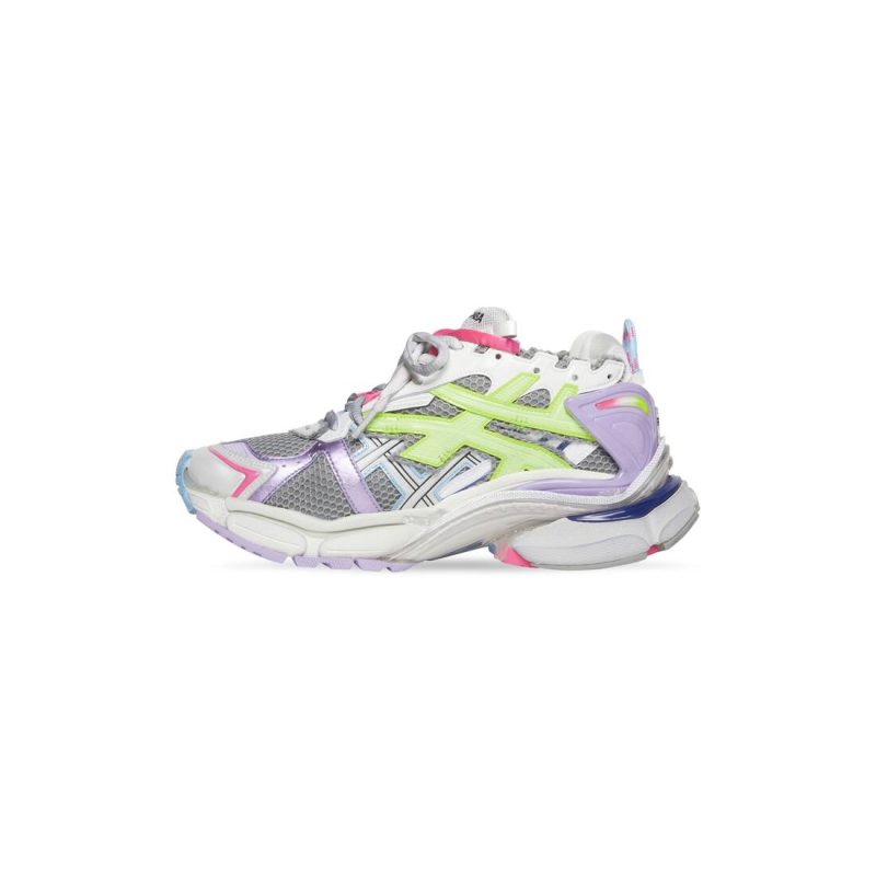 Mens Runner Sneaker in Grey - Image 5
