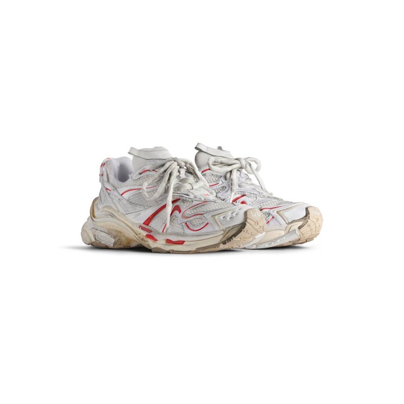 Womens Runner 2.0 Sneaker  in White/beige/red - Image 2