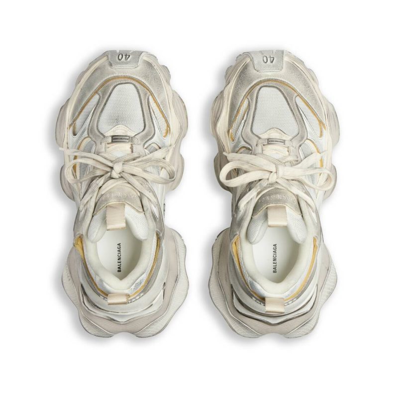 Mens Cargo Sneaker  in Beige - Image 6