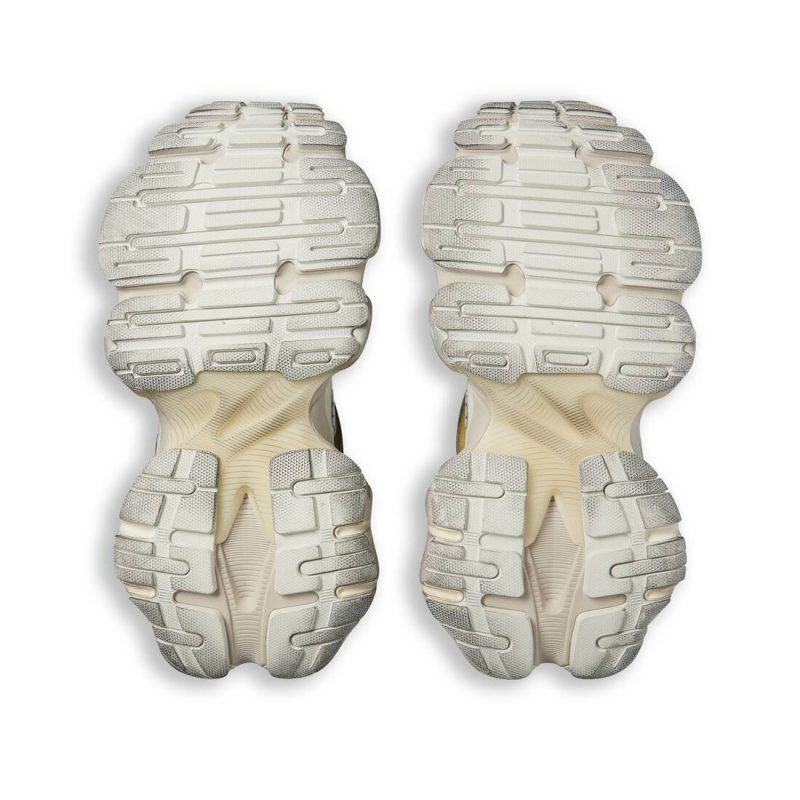 Mens Cargo Sneaker  in Beige - Image 7