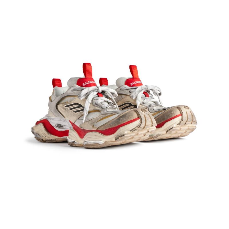 Mens Cargo Sneaker  in Beige/grey/red - Image 2