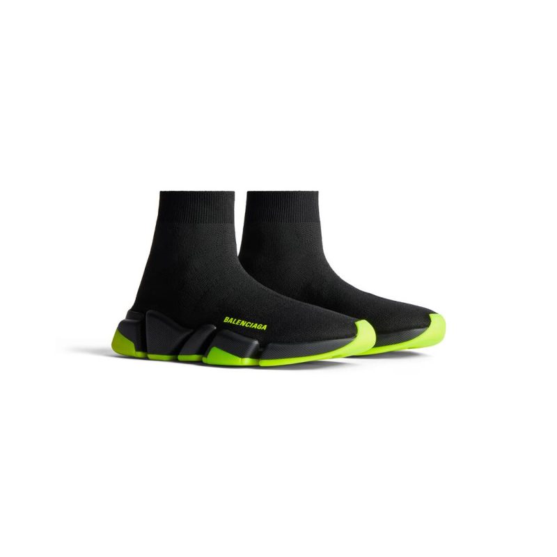 Mens Speed 2.0 Recycled Knit Sneaker in Black - Image 2