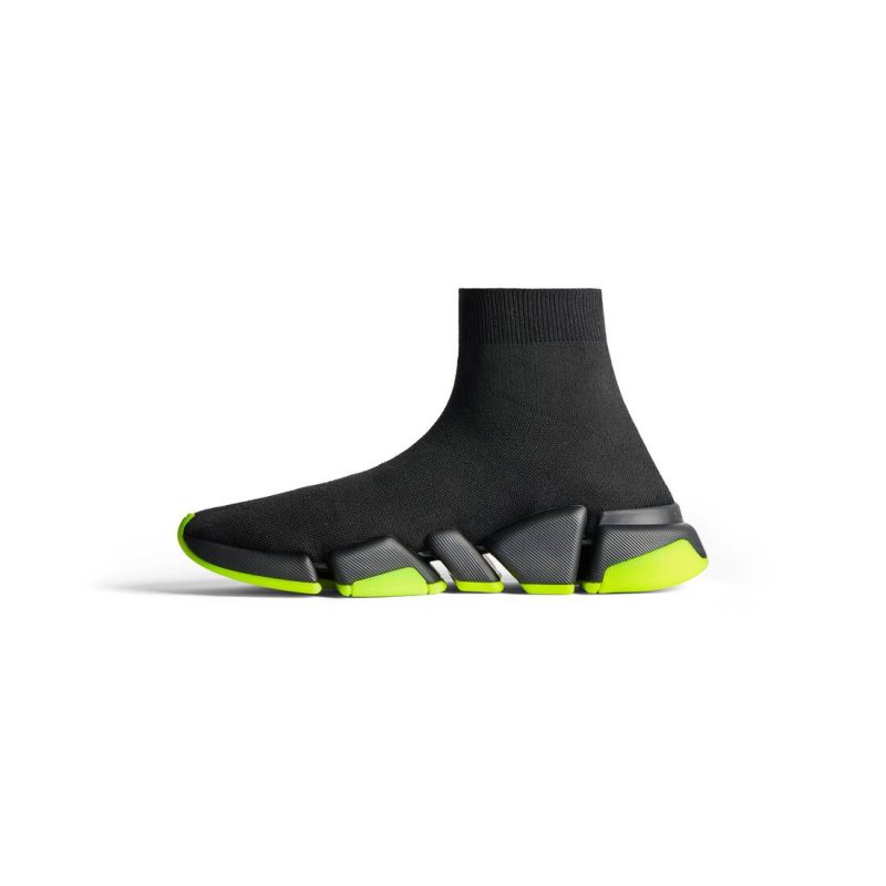 Womens Speed 2.0 Recycled Knit Sneaker in Black - Image 5