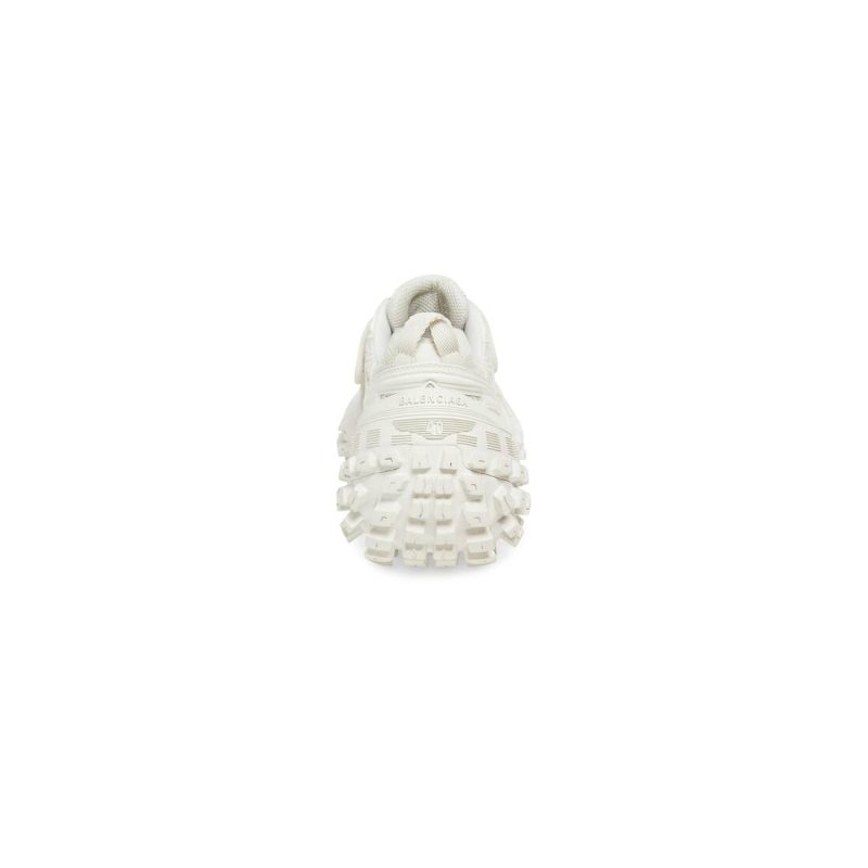 Womens Bouncer Sneaker in Light Beige - Image 6