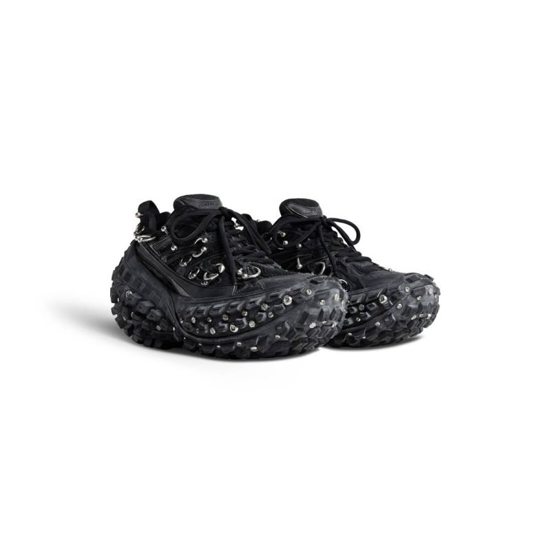 Womens Bouncer Screw Sneaker With Piercings  in Black - Image 2