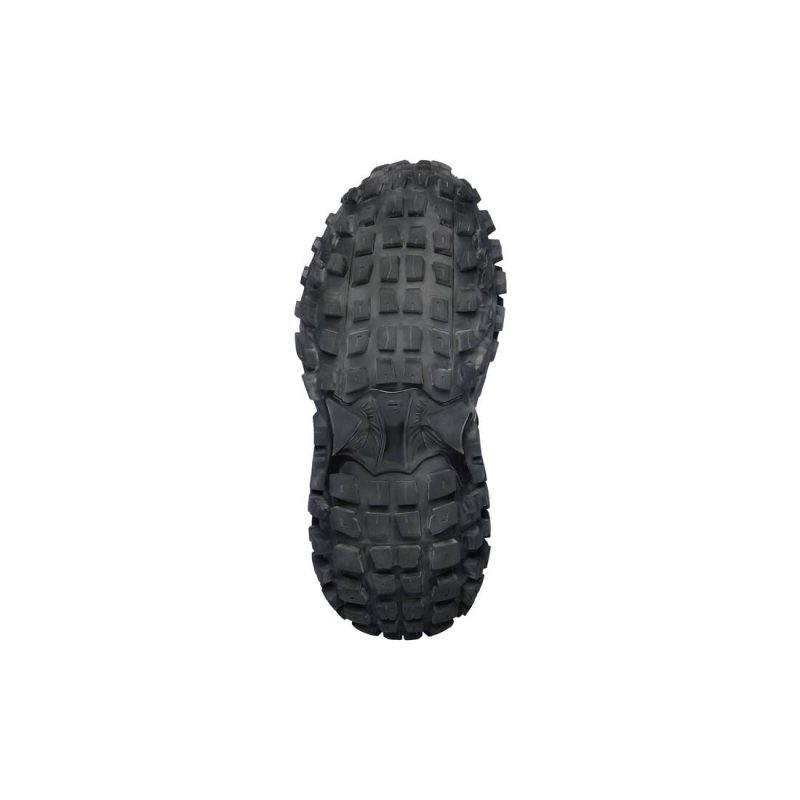 Womens Bouncer Sneaker in Black - Image 7