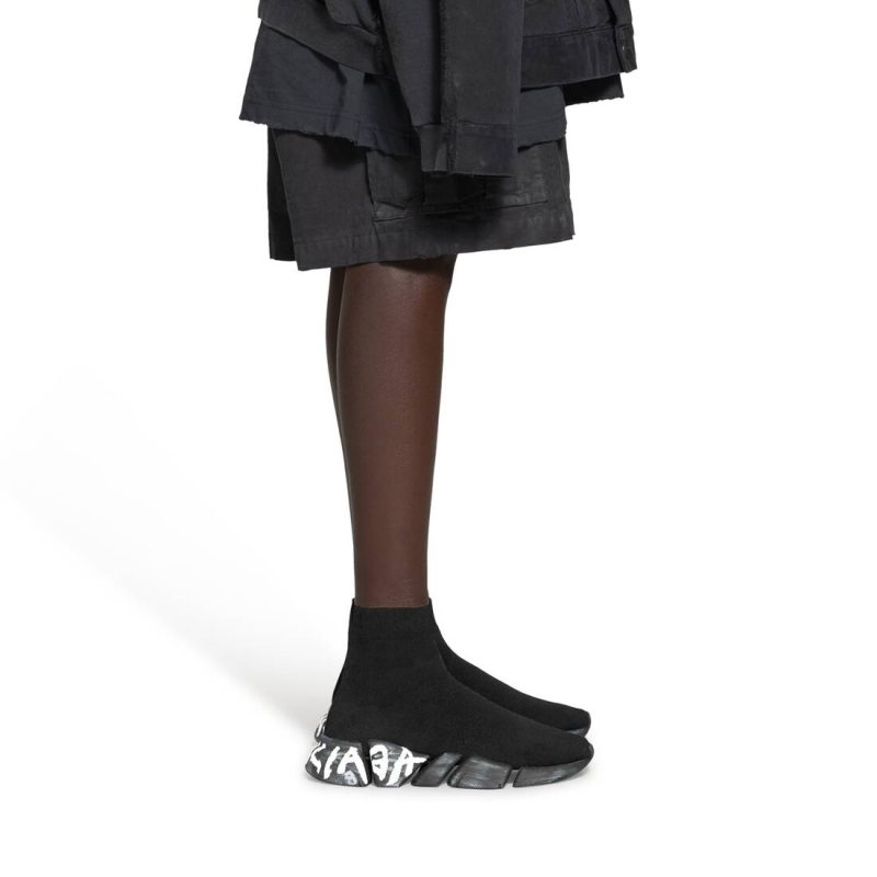 Mens Speed 2.0 Graffiti Recycled Knit Sneaker  in Black - Image 9