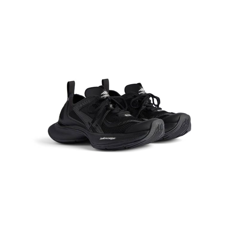 Mens Circuit Sneaker  in Black - Image 2