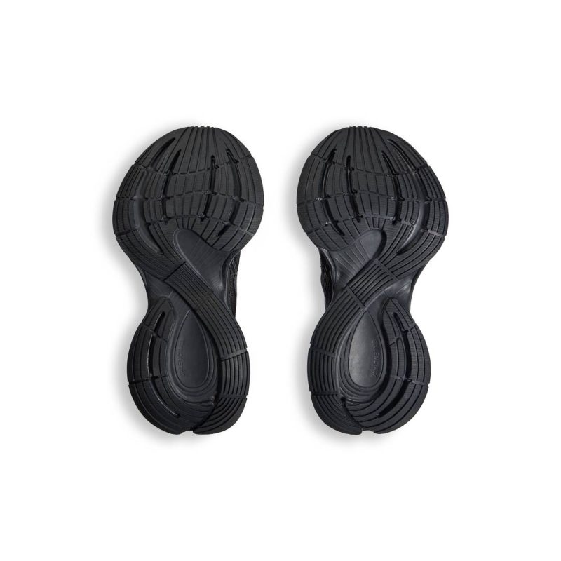 Mens Circuit Sneaker  in Black - Image 8