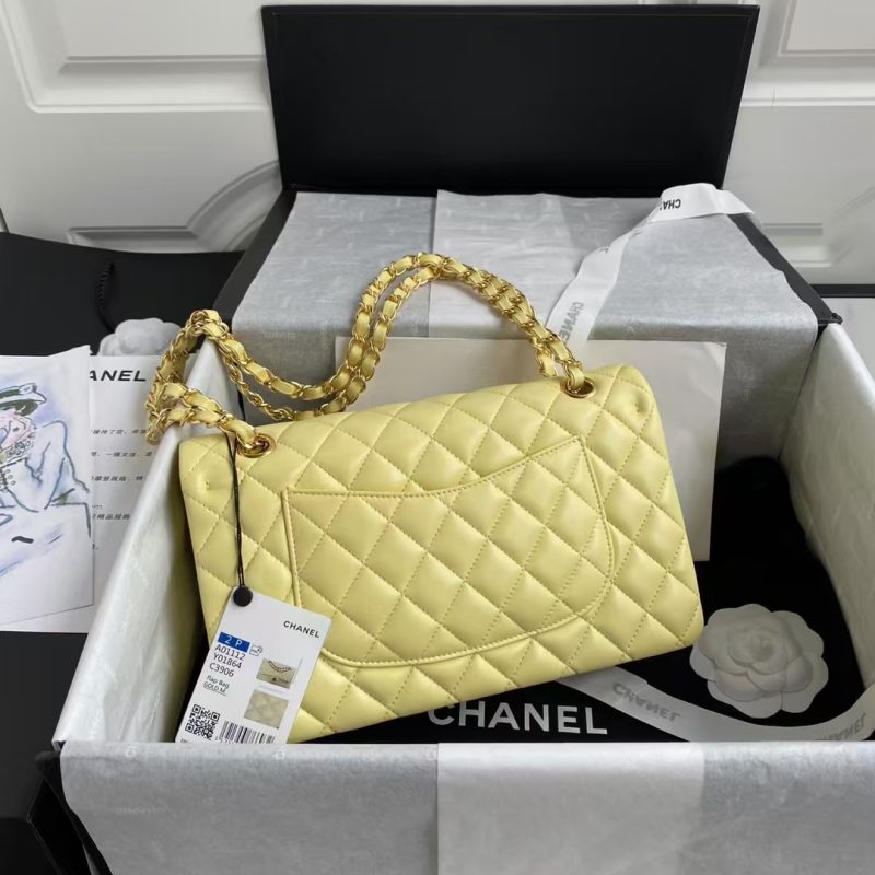 Chanel Classic 11.12 Handbag Gold Hardware - Image 2