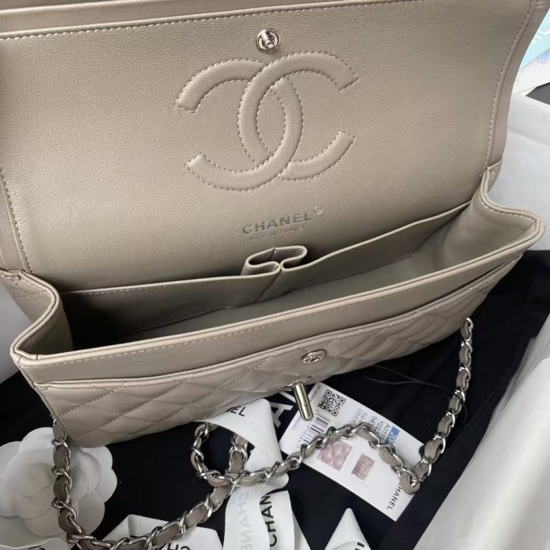 Chanel Classic 11.12 Handbag Silver Hardware - Image 5