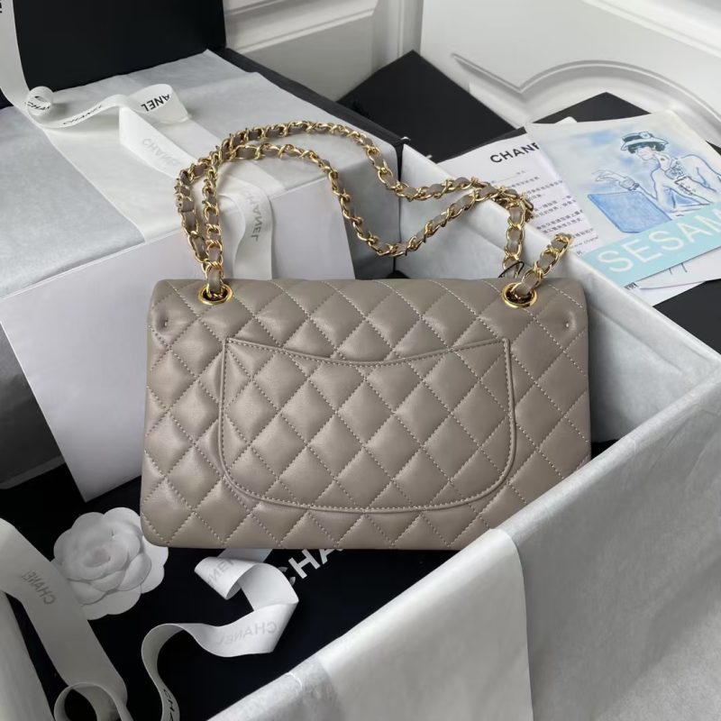 Chanel Classic 11.12 Handbag Gold Hardware - Image 2
