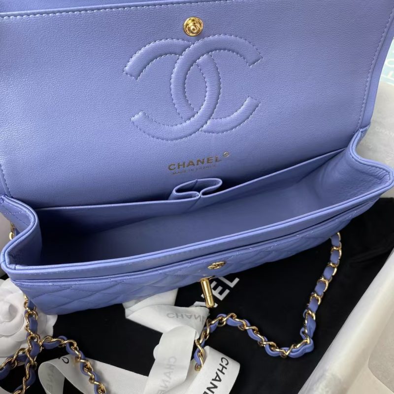 Chanel Classic 11.12 Handbag Gold Hardware - Image 6