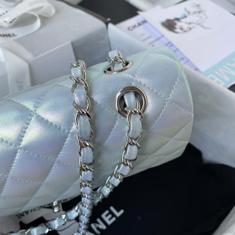 Chanel Classic 11.12 Handbag Gradient Metal - Image 3