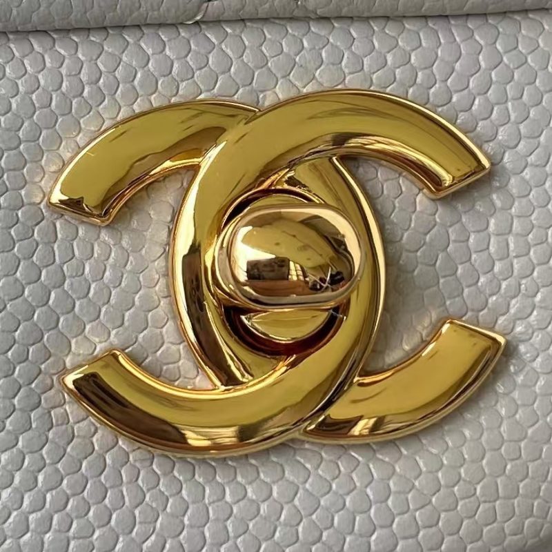 Chanel Small Classic Handbag Caviar Gold Hardware - Image 3
