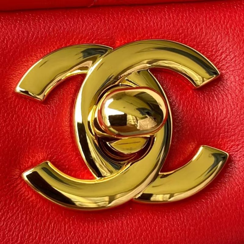 Chanel Small Classic Handbag Gold Hardware - Image 3