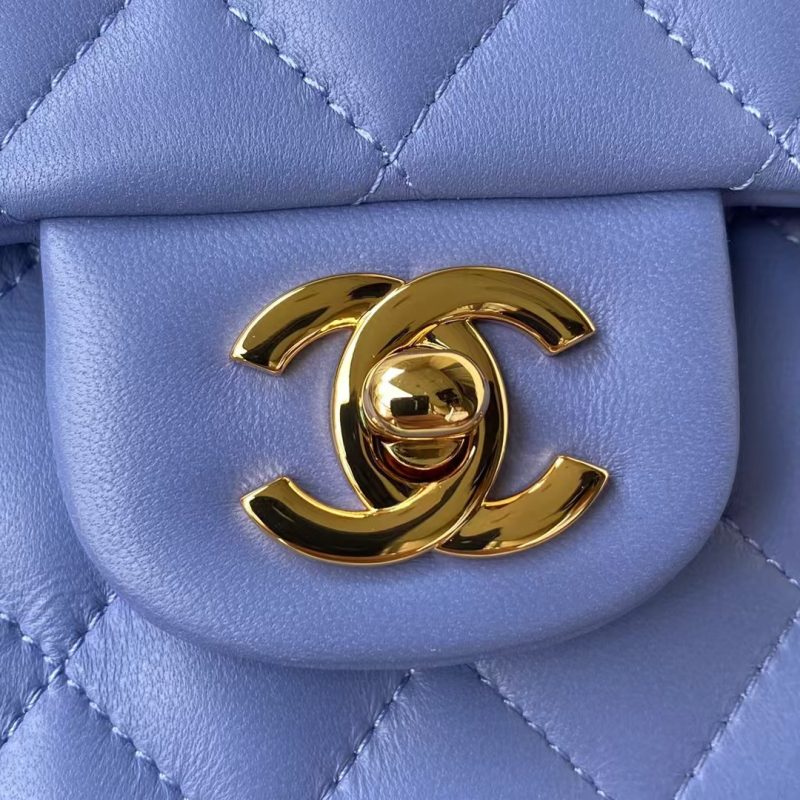 Chanel Small Classic Handbag Gold Hardware - Image 3