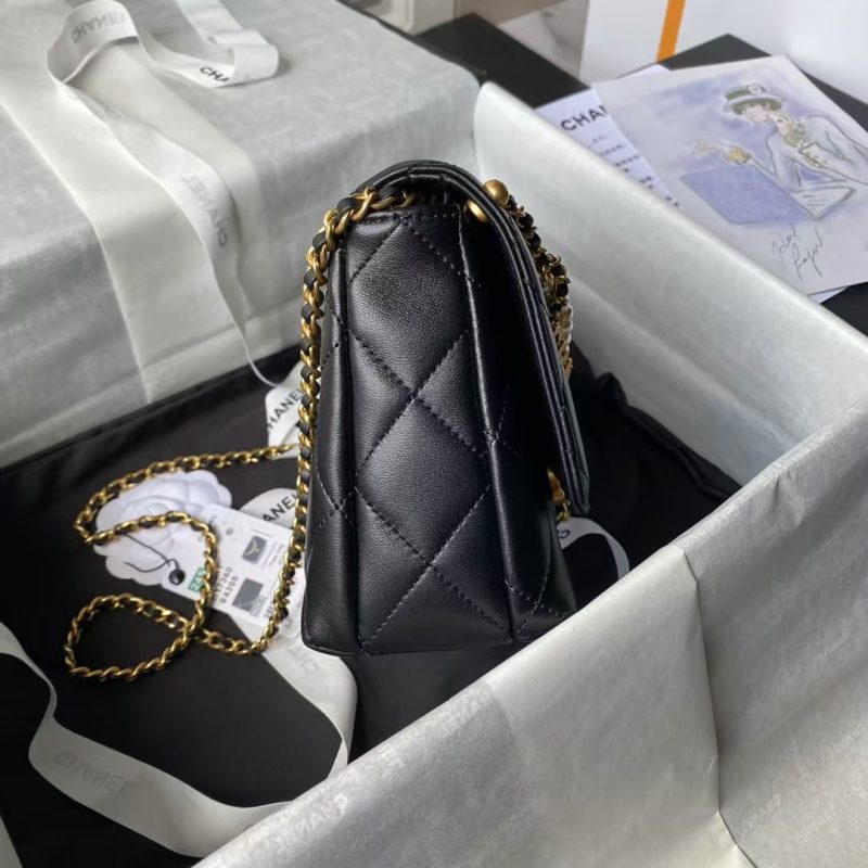 Chanel AS5011 Flap bag Shiny Lambskin Imitation Pearls & Gold-Tone Metal Black - Image 5