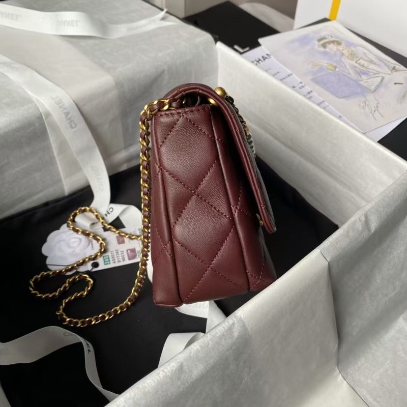 Chanel AS5011 Flap bag Shiny Lambskin Imitation Pearls & Gold-Tone Metal Wine Red - Image 4