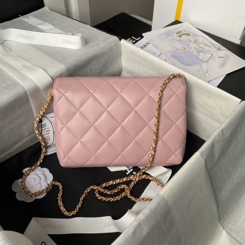 Chanel AS5011 Flap bag Shiny Lambskin Imitation Pearls & Gold-Tone Metal Pink - Image 2