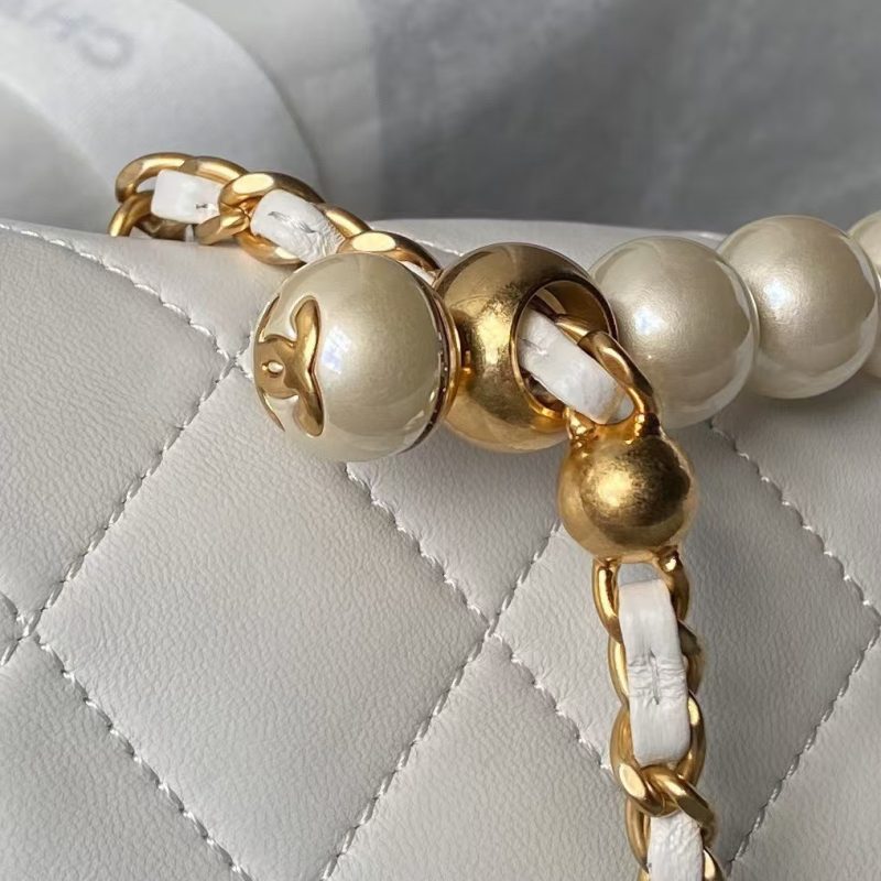 Chanel AS4997 Flap Bag Top Handle Shiny Lambskin Imitation Pearl & Gold Metal White - Image 3