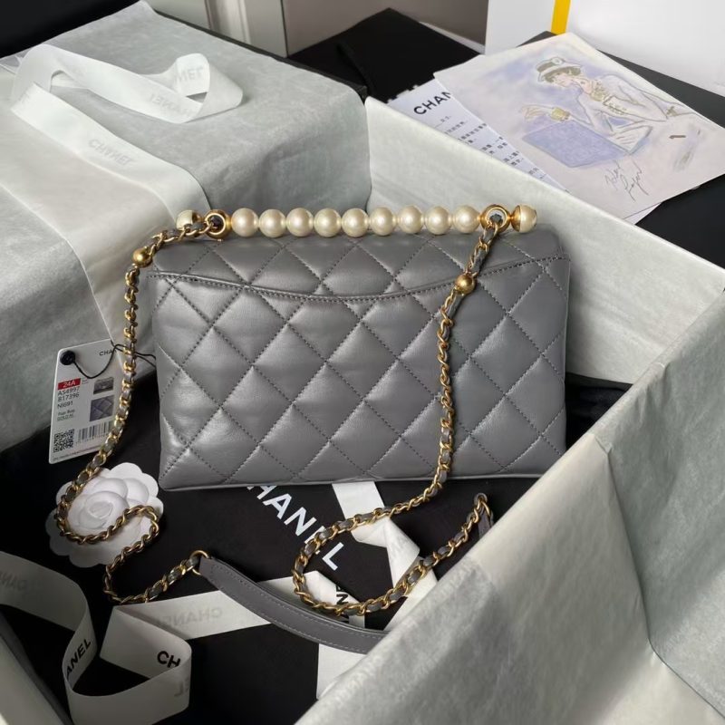 Chanel AS4997 Flap Bag Top Handle Shiny Lambskin Imitation Pearl & Gold Metal Grey - Image 2