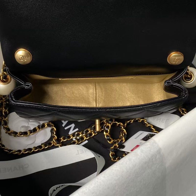 Chanel AS4861 Small Flap Bag Pearl Lambskin Faux Pearl & Gold Metal Black - Image 6